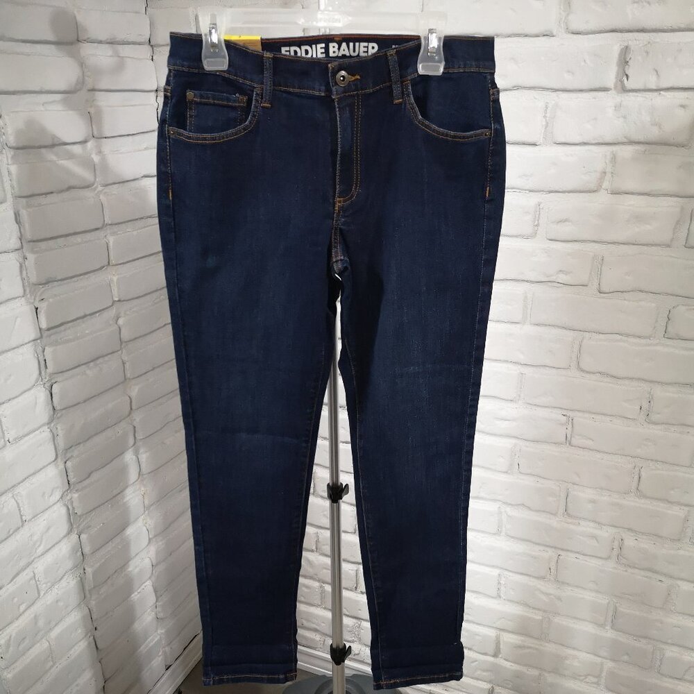 NWT Eddie Bauer Ladies Size 6 Medium Wash Mid Rise Slim Boyfriend Jeans